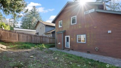 6726 NE Columbia Street , Suquamish, WA 98392 - Photo 27