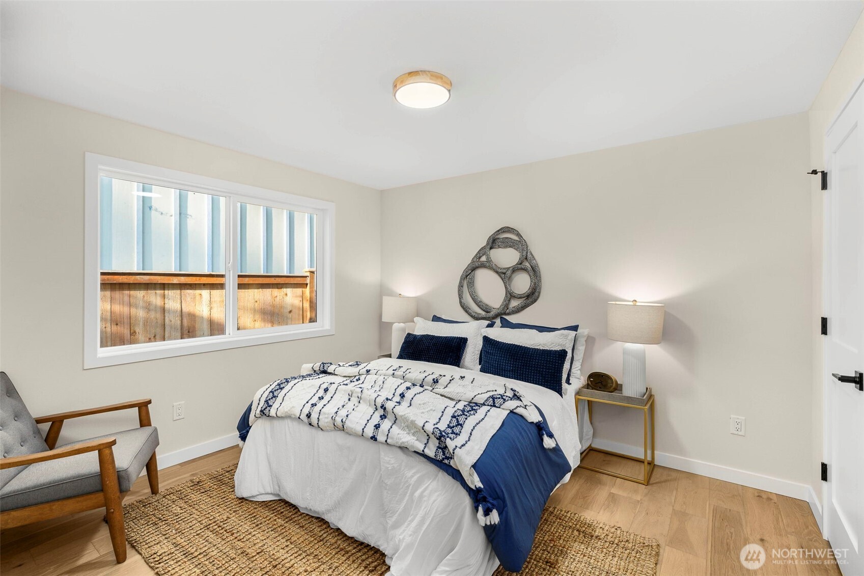 922 NE 117th Street , Seattle, WA 98125