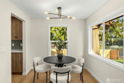 922 NE 117th Street , Seattle, WA 98125 - Photo 9