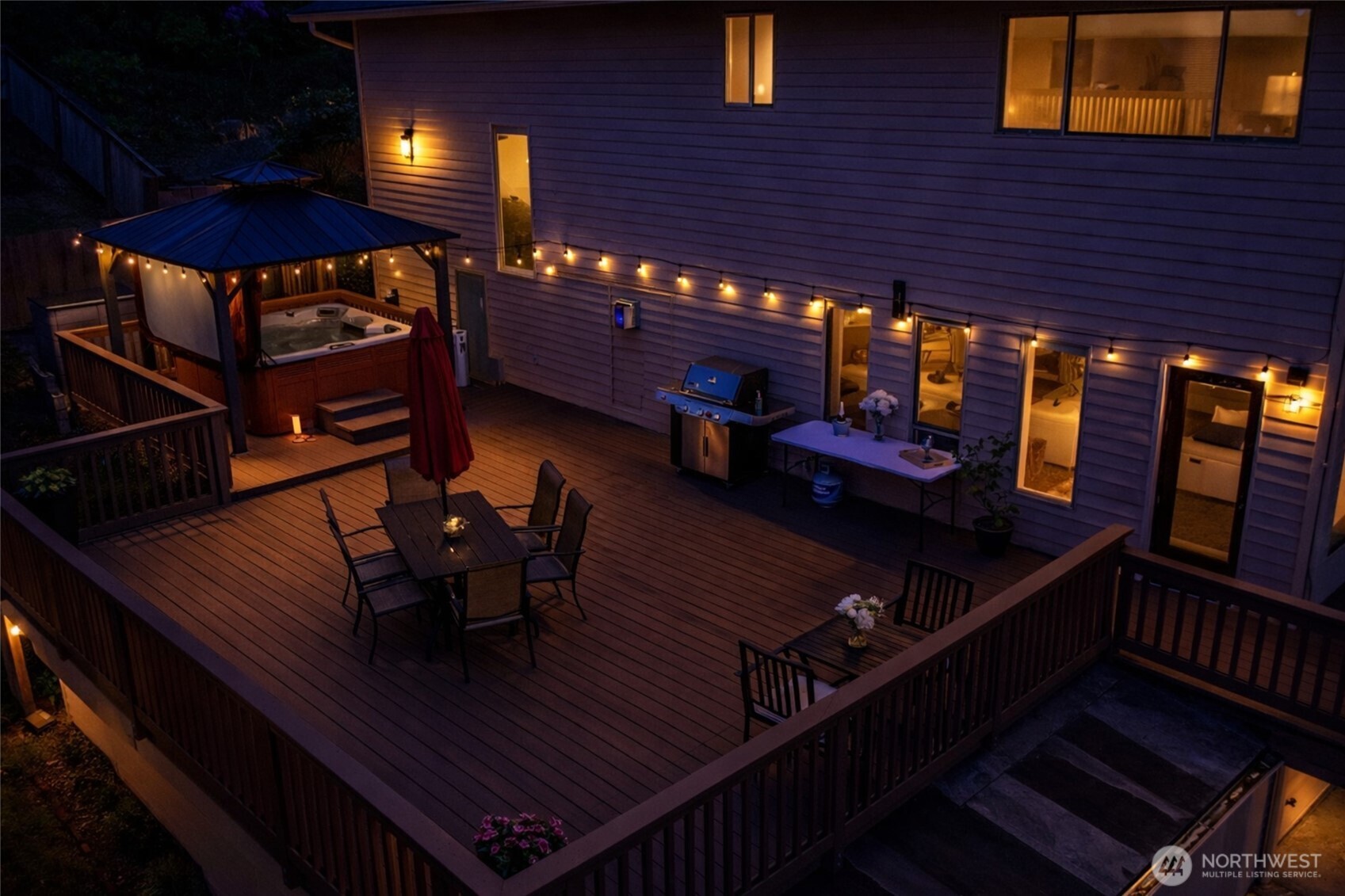 2540 E Phinney Bay Place , Bremerton, WA 98312