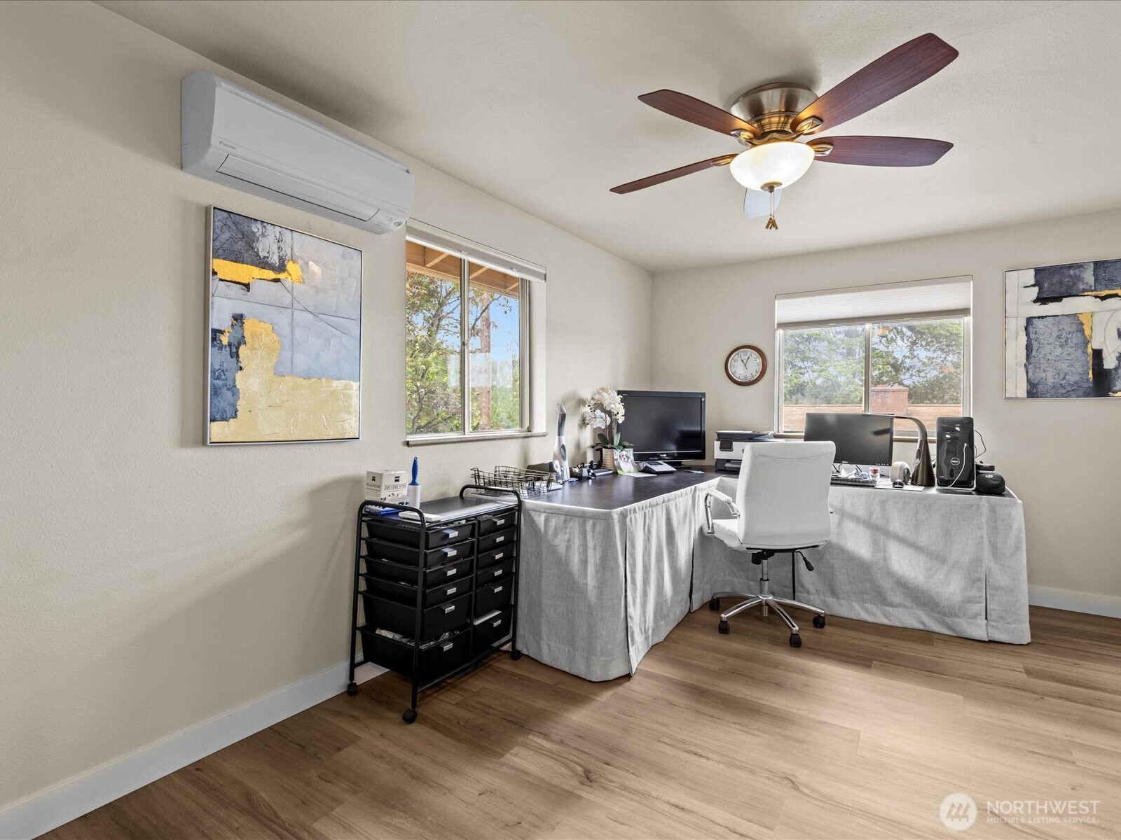 2540 E Phinney Bay Place , Bremerton, WA 98312