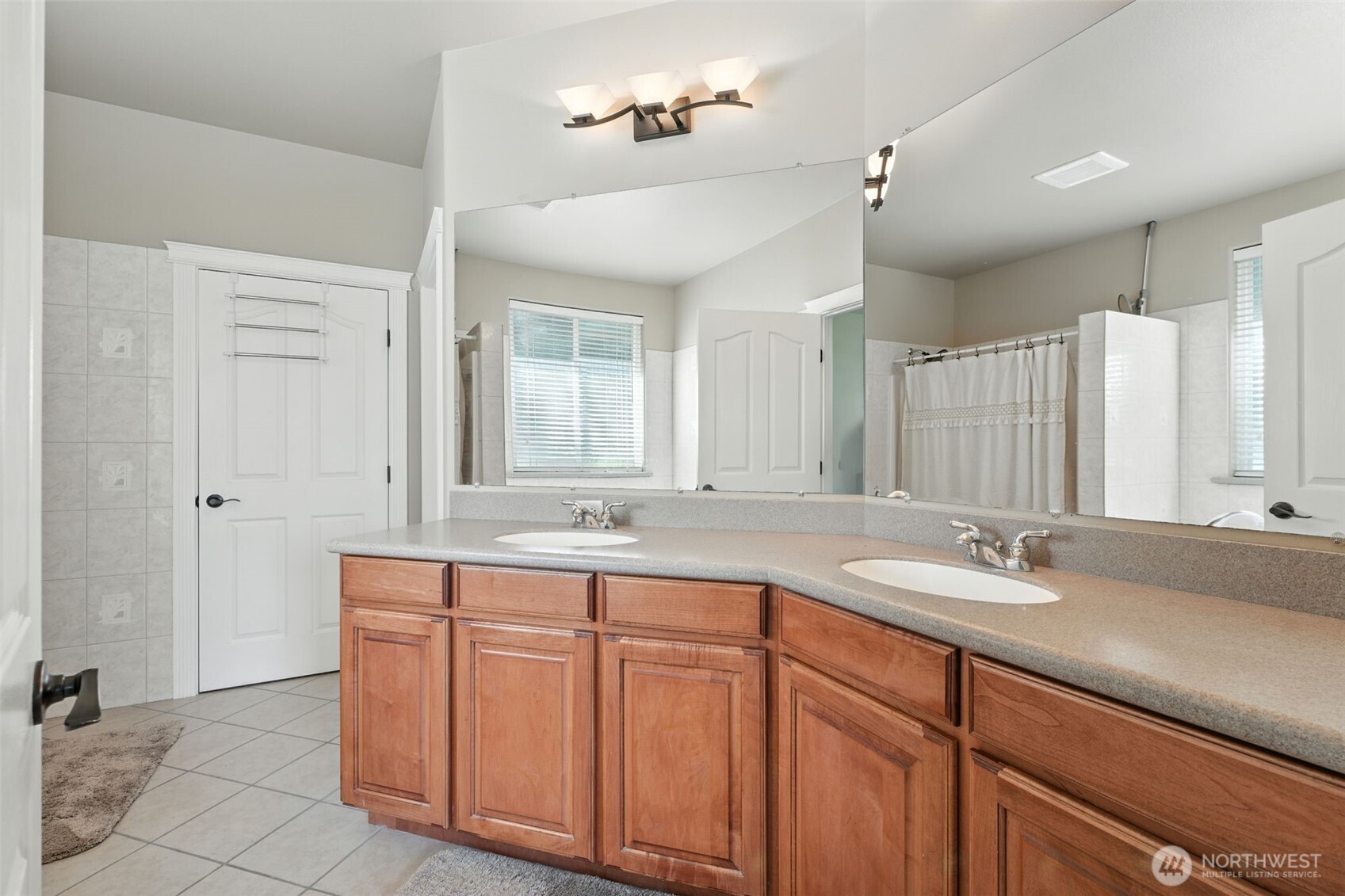 6795 NE D.8 Road , Moses Lake, WA 98837