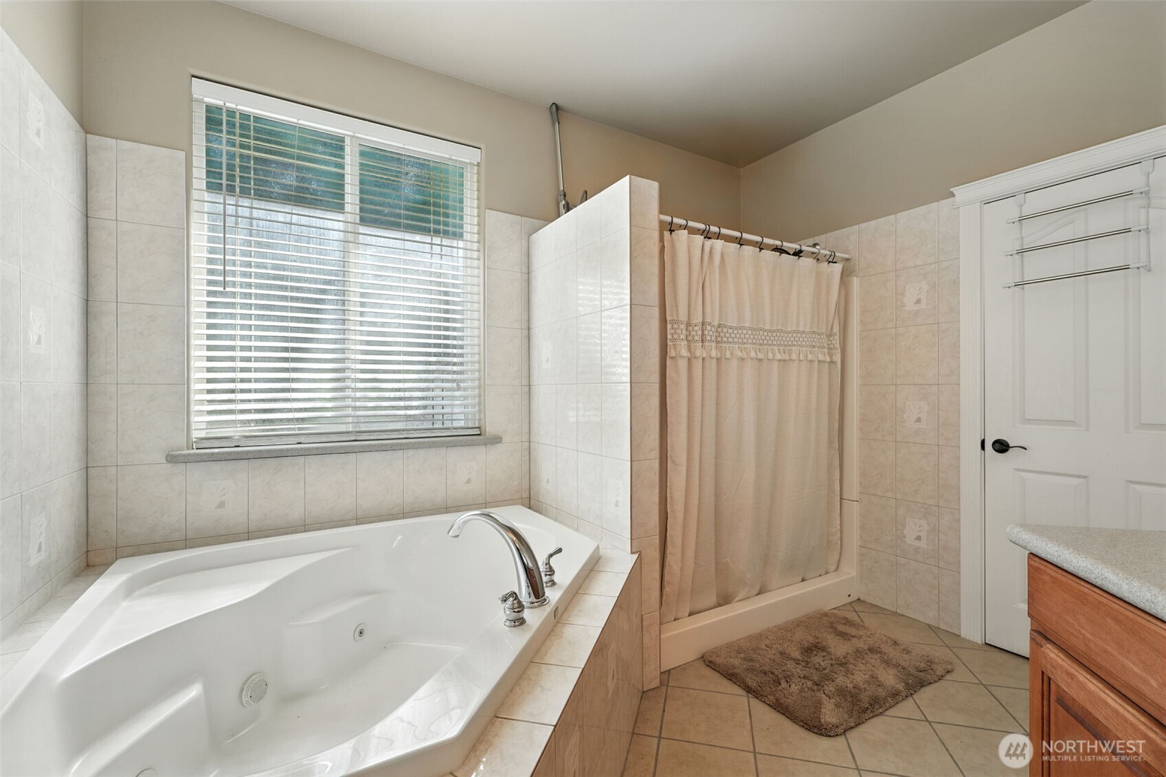 6795 NE D.8 Road , Moses Lake, WA 98837