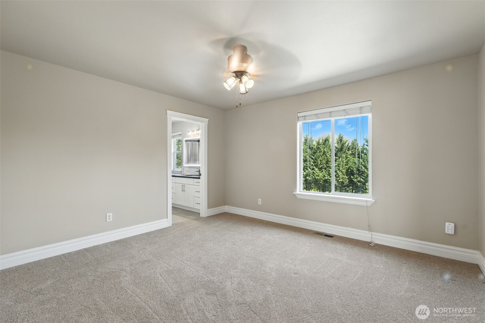 6795 NE D.8 Road , Moses Lake, WA 98837