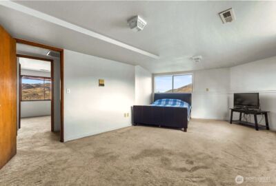 323 A Eastlake Road , Oroville, WA 98844 - Photo 27