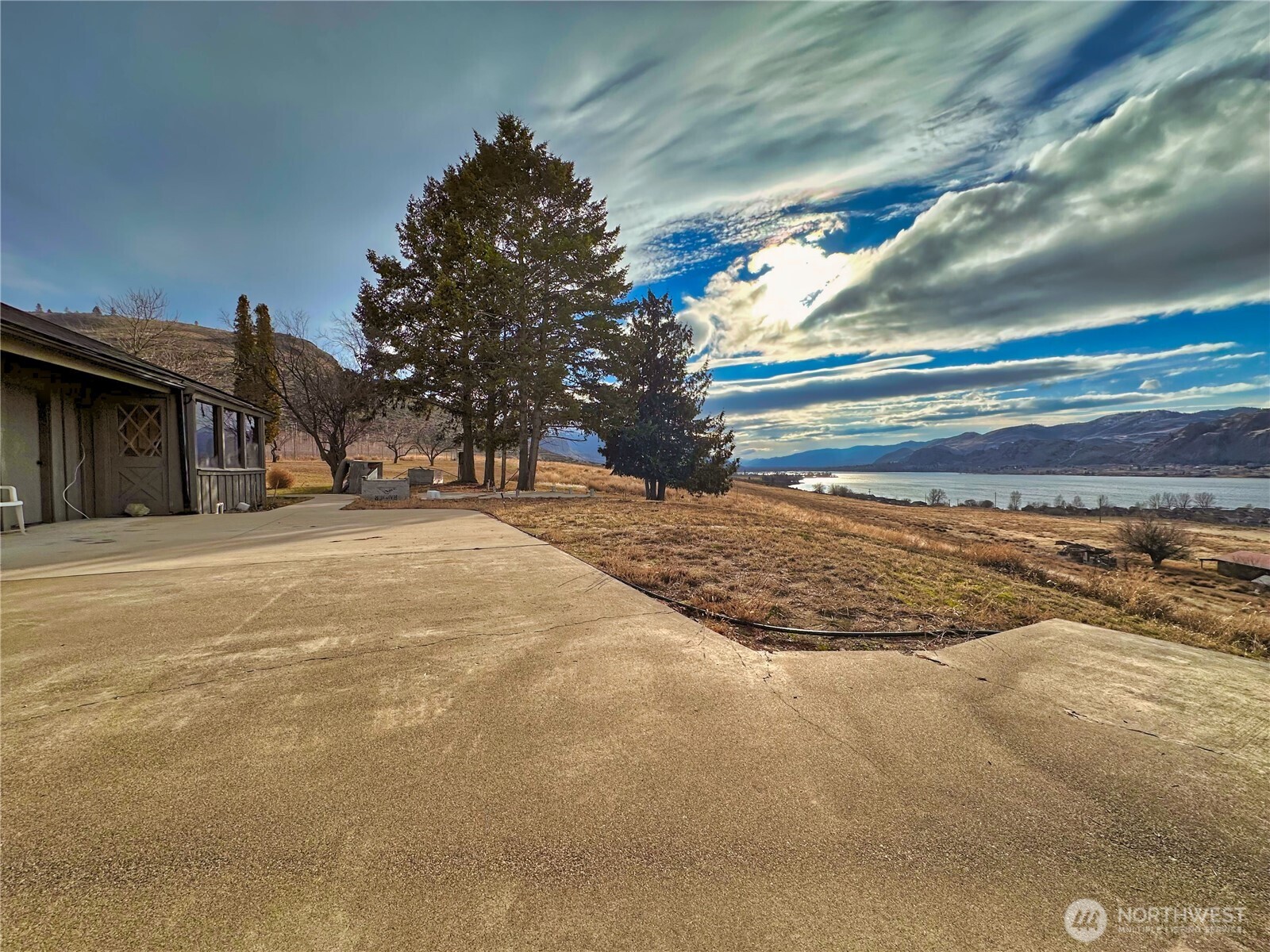 323 A Eastlake Road , Oroville, WA 98844