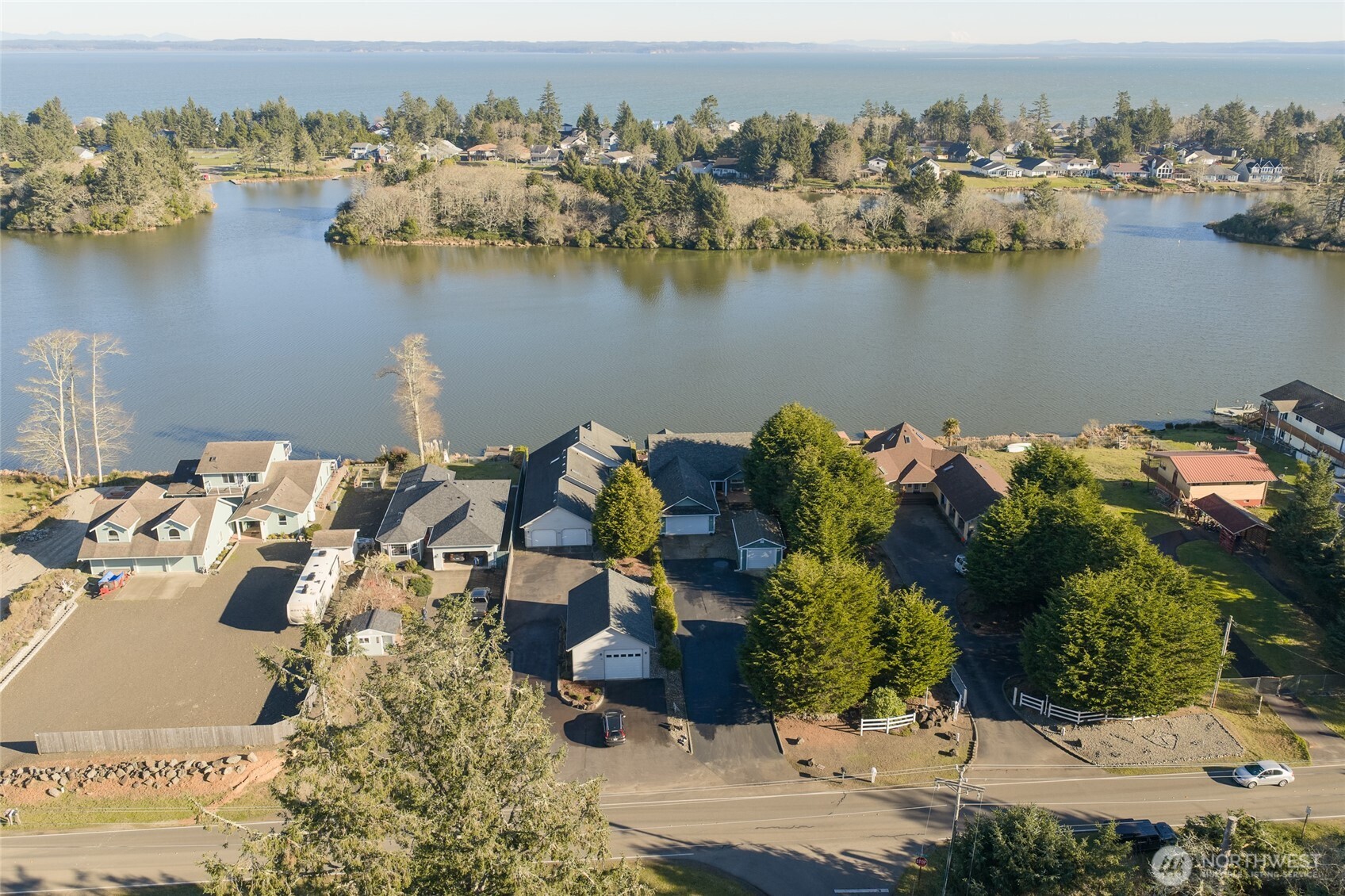 598 Mount Olympus Avenue SE, Ocean Shores, WA 98569