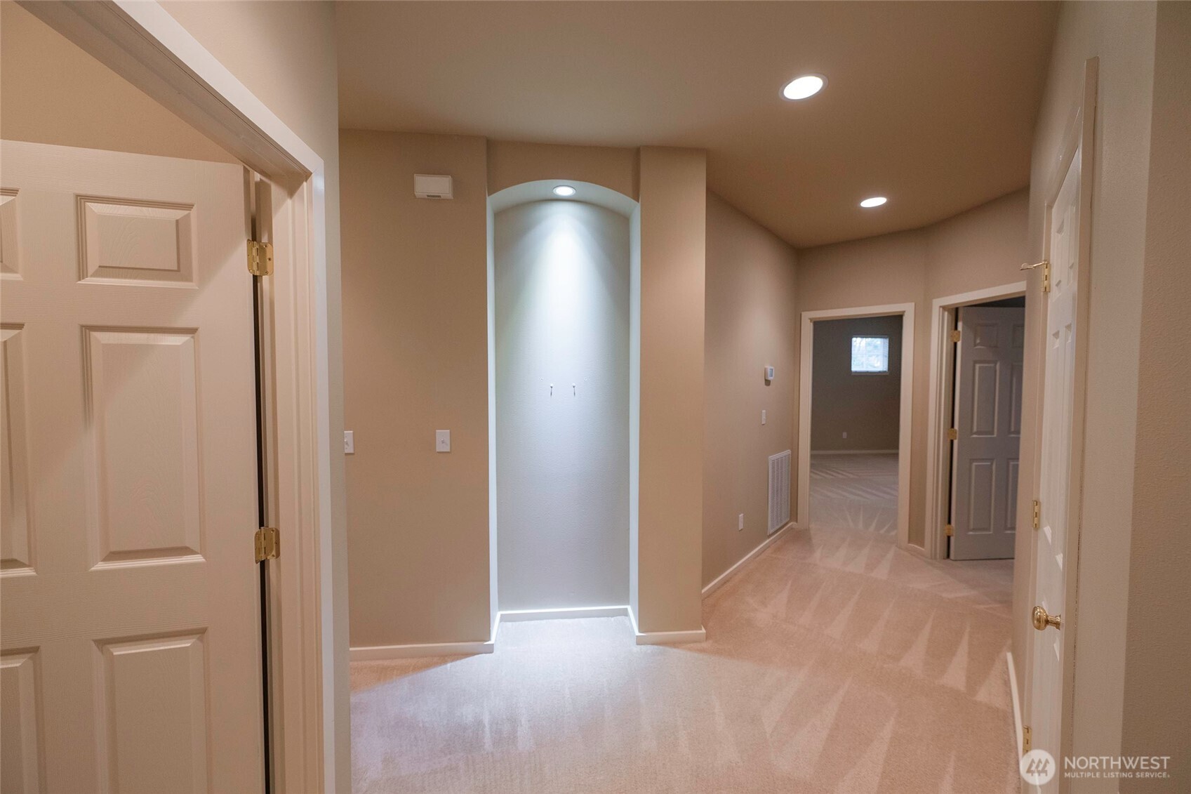 755 SE Heron Drive , College Place, WA 99324