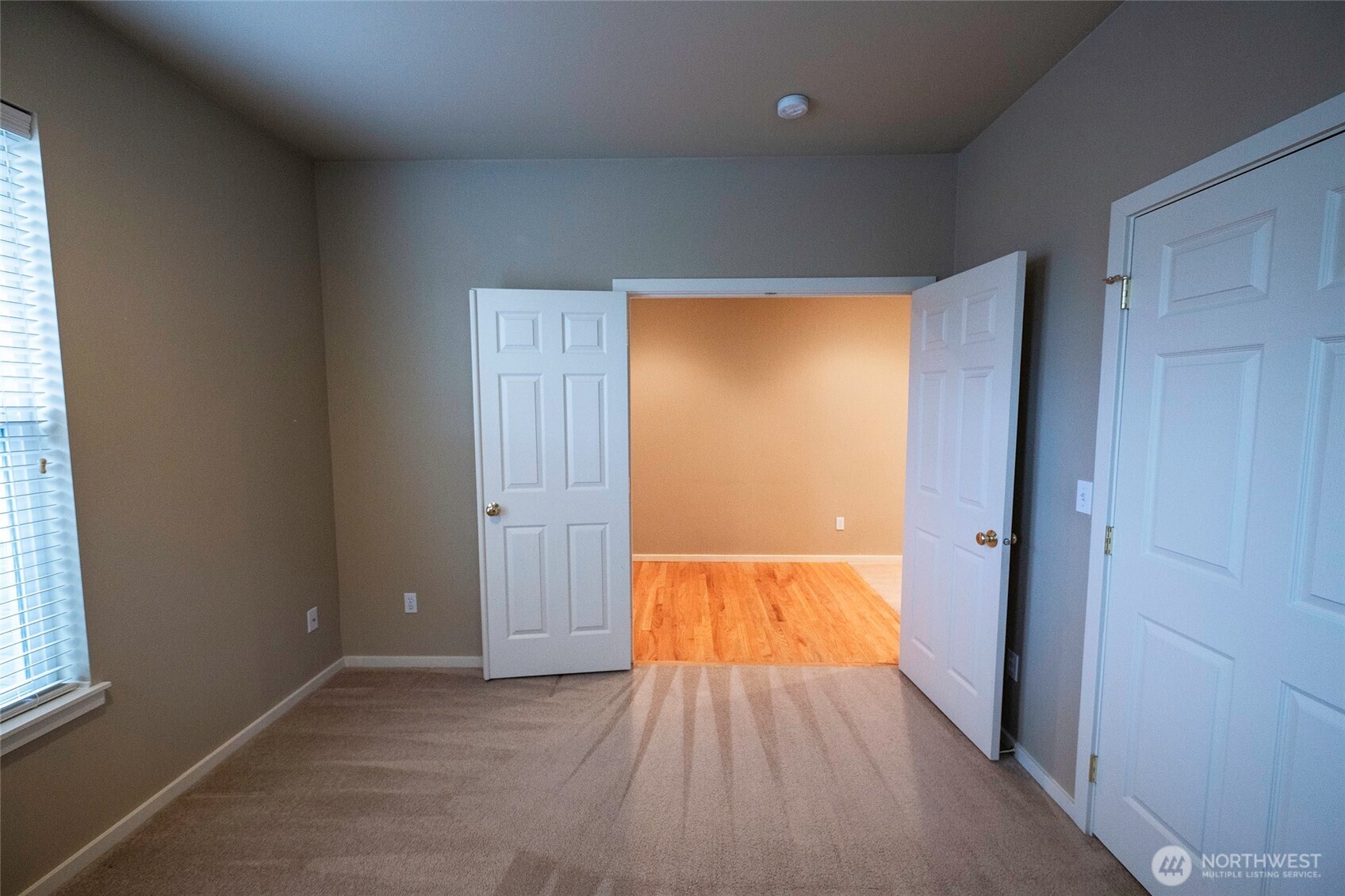 755 SE Heron Drive , College Place, WA 99324