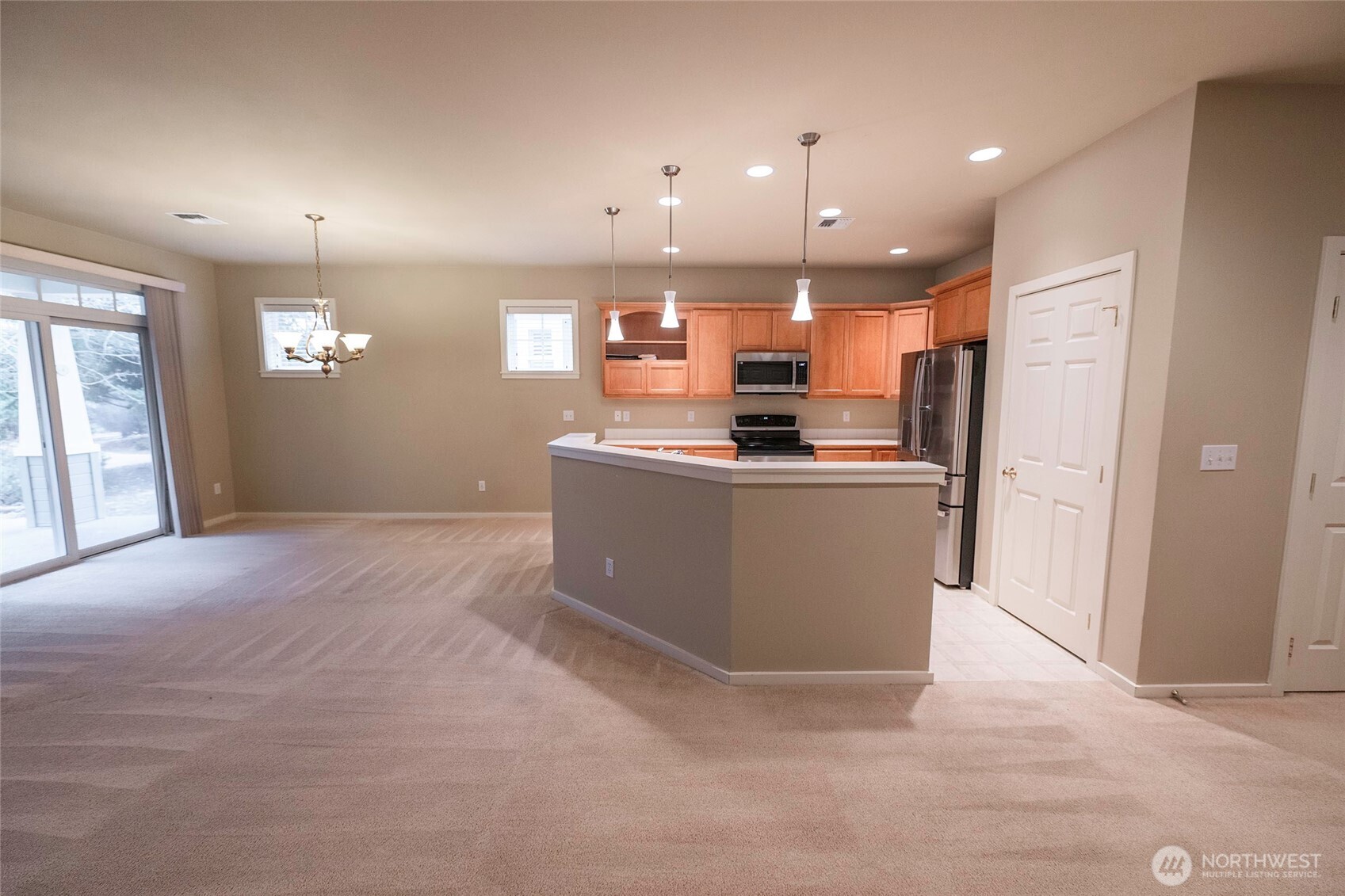 755 SE Heron Drive , College Place, WA 99324