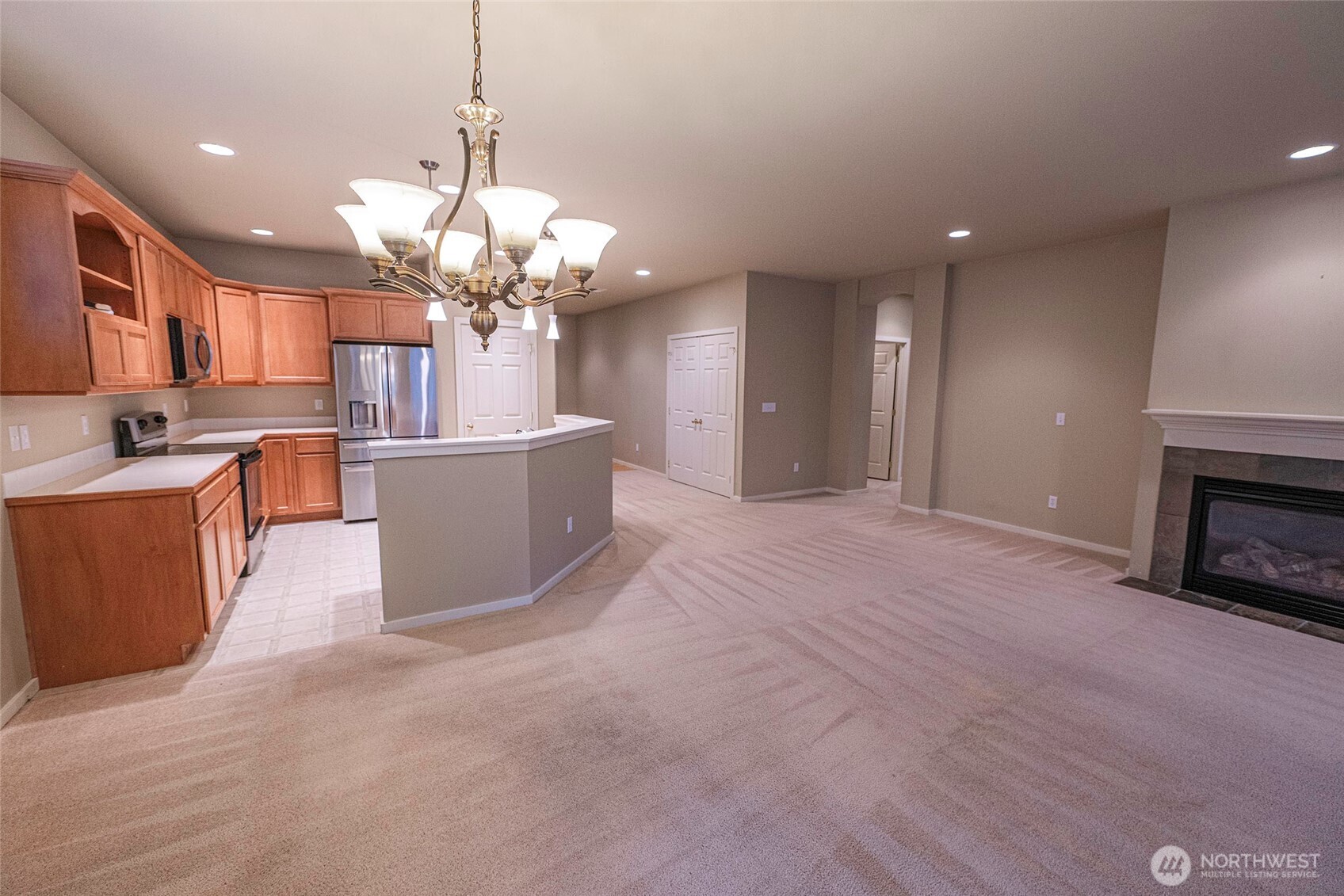 755 SE Heron Drive , College Place, WA 99324