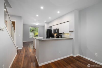 16125 Juanita-Woodinville Way NE #805, Bothell, WA 98011 - Photo 14