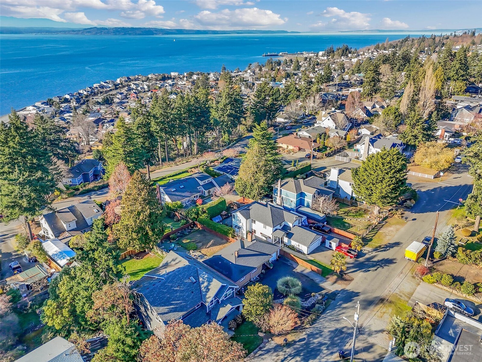 19041 21st Avenue NW, Shoreline, WA 98177