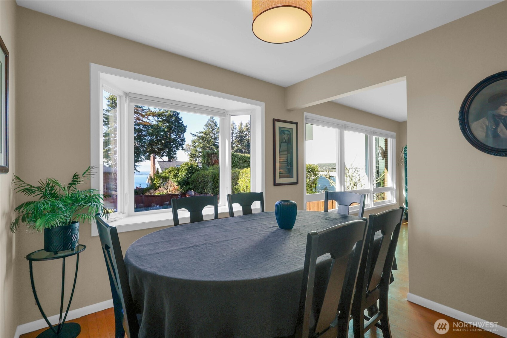 19041 21st Avenue NW, Shoreline, WA 98177