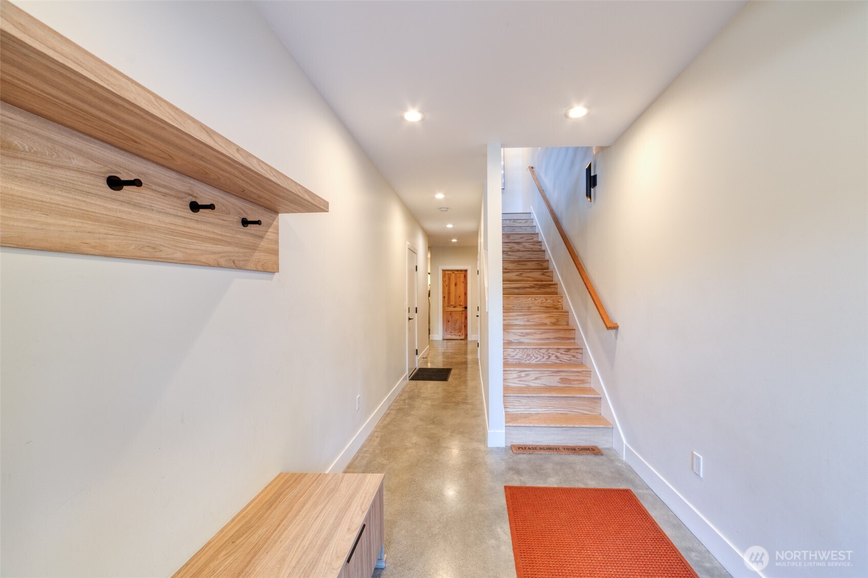 340 Snoqualmie Drive , Snoqualmie Pass, WA 98068