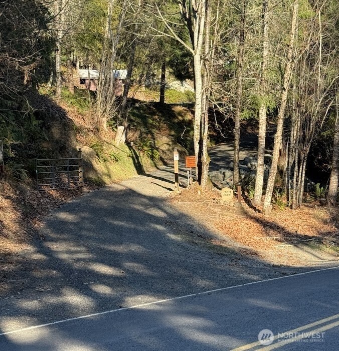 223 Carr Road E, Randle, WA 98377