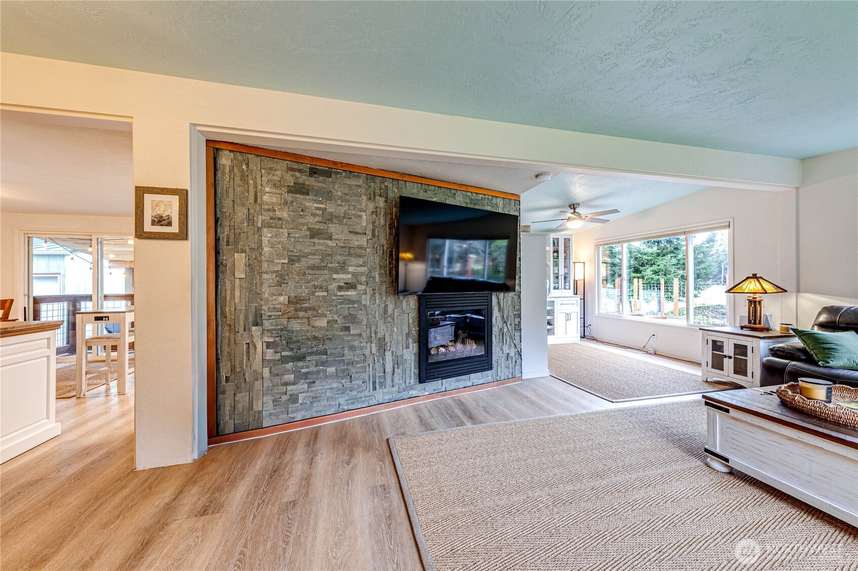 222 G&L Shake Road , Forks, WA 98331