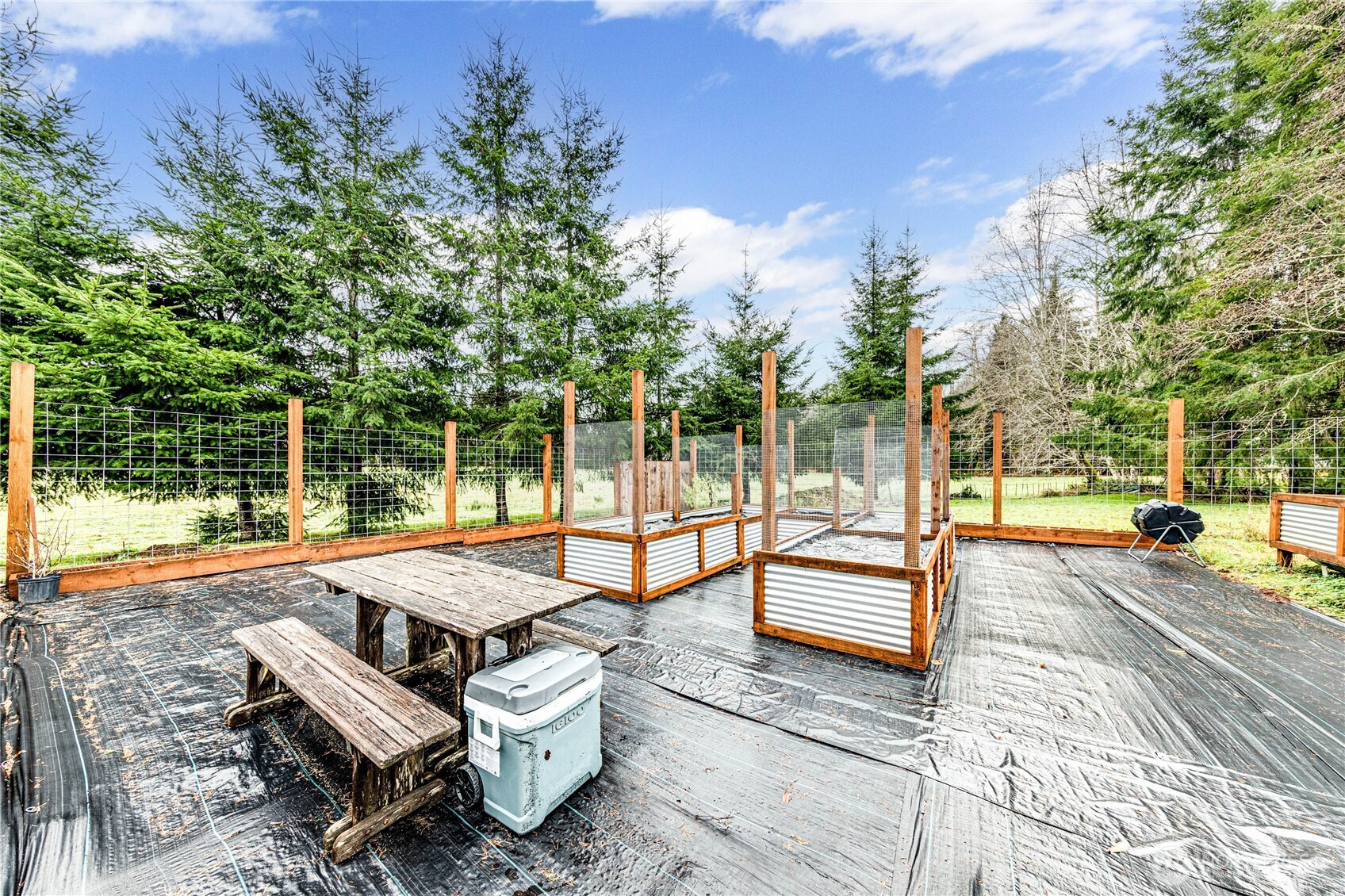222 G&L Shake Road , Forks, WA 98331