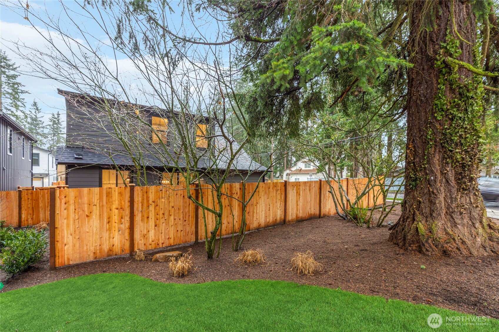 11128 116th Avenue NE #1, Kirkland, WA 98033