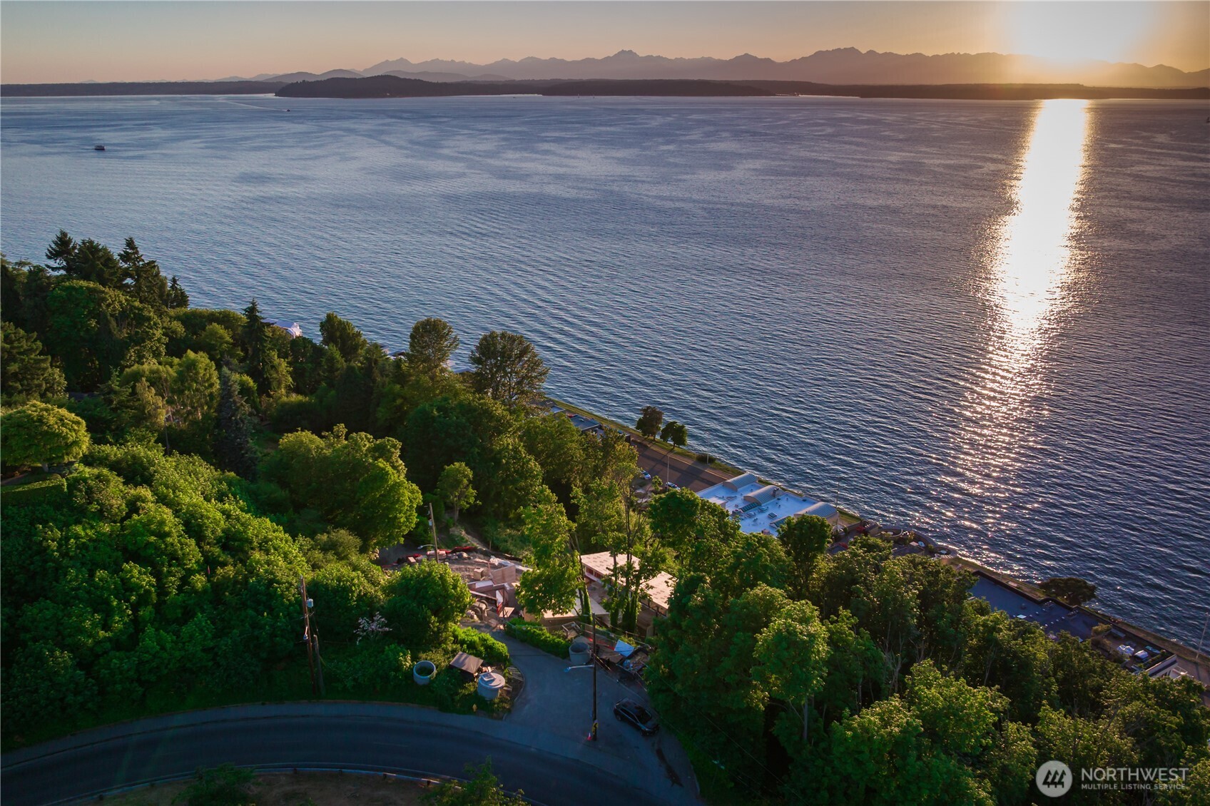 1019 California Lane SW, Seattle, WA 98116