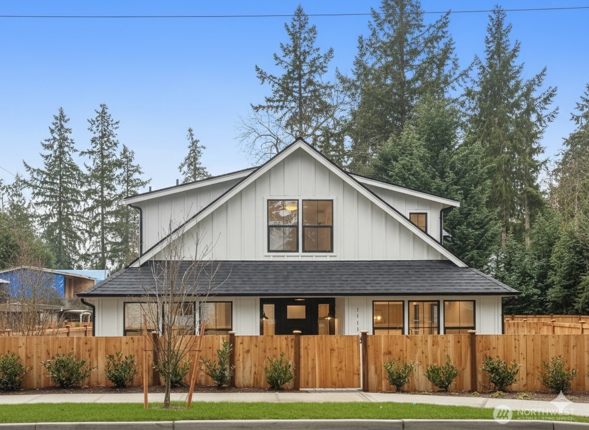 11116 116th Avenue NE #4, Kirkland, WA 98033