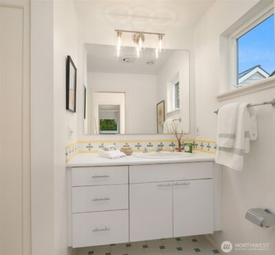 1929 42nd Avenue E #B, Seattle, WA 98112 - Photo 12