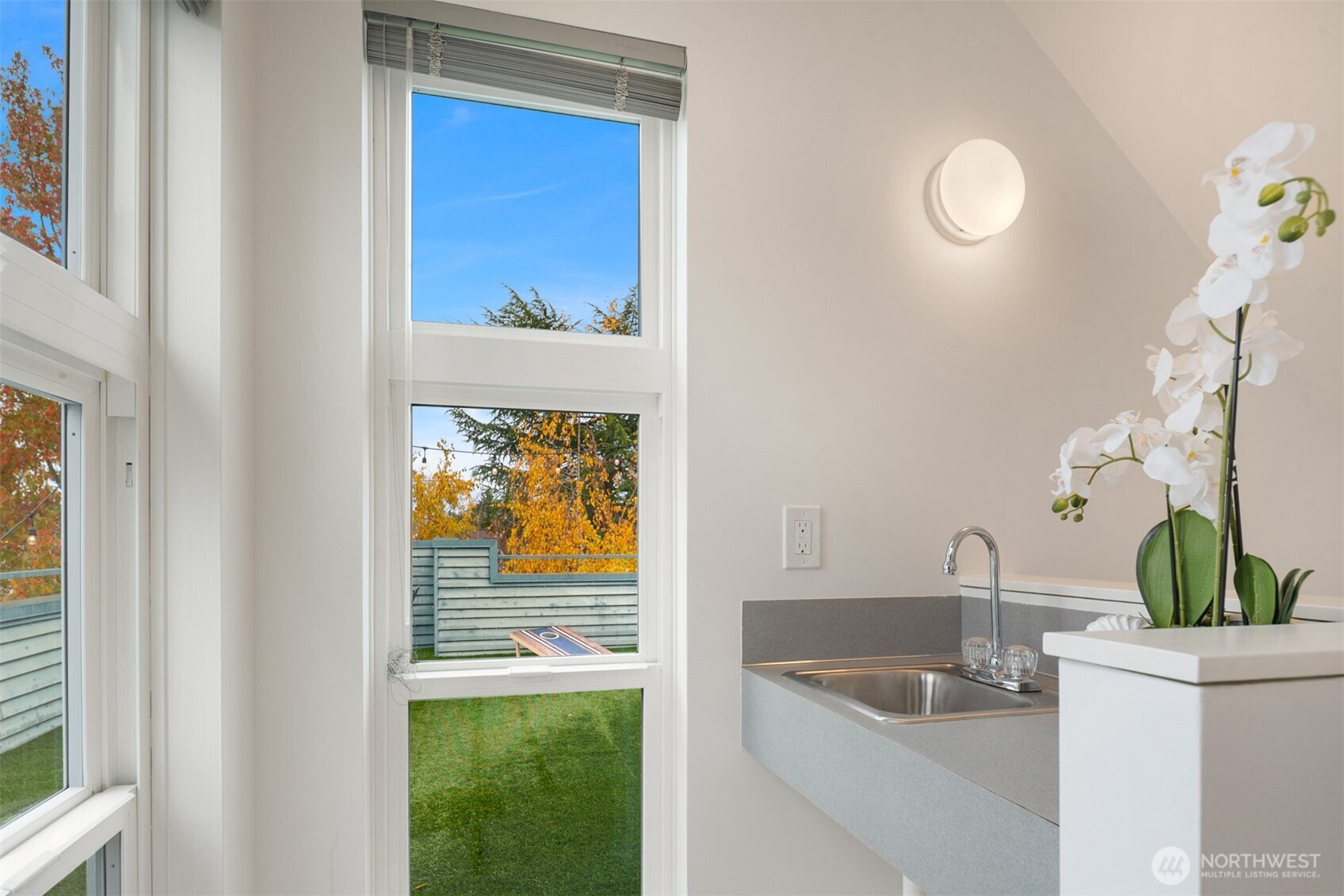 1929 42nd Avenue E #B, Seattle, WA 98112