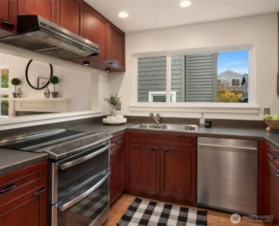 1929 42nd Avenue E #B, Seattle, WA 98112 - Photo 7