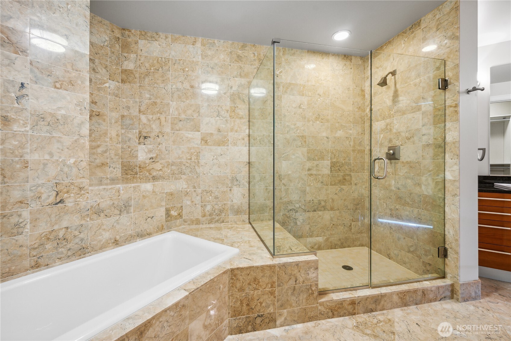 1920 4th Avenue #2301, Seattle, WA 98101