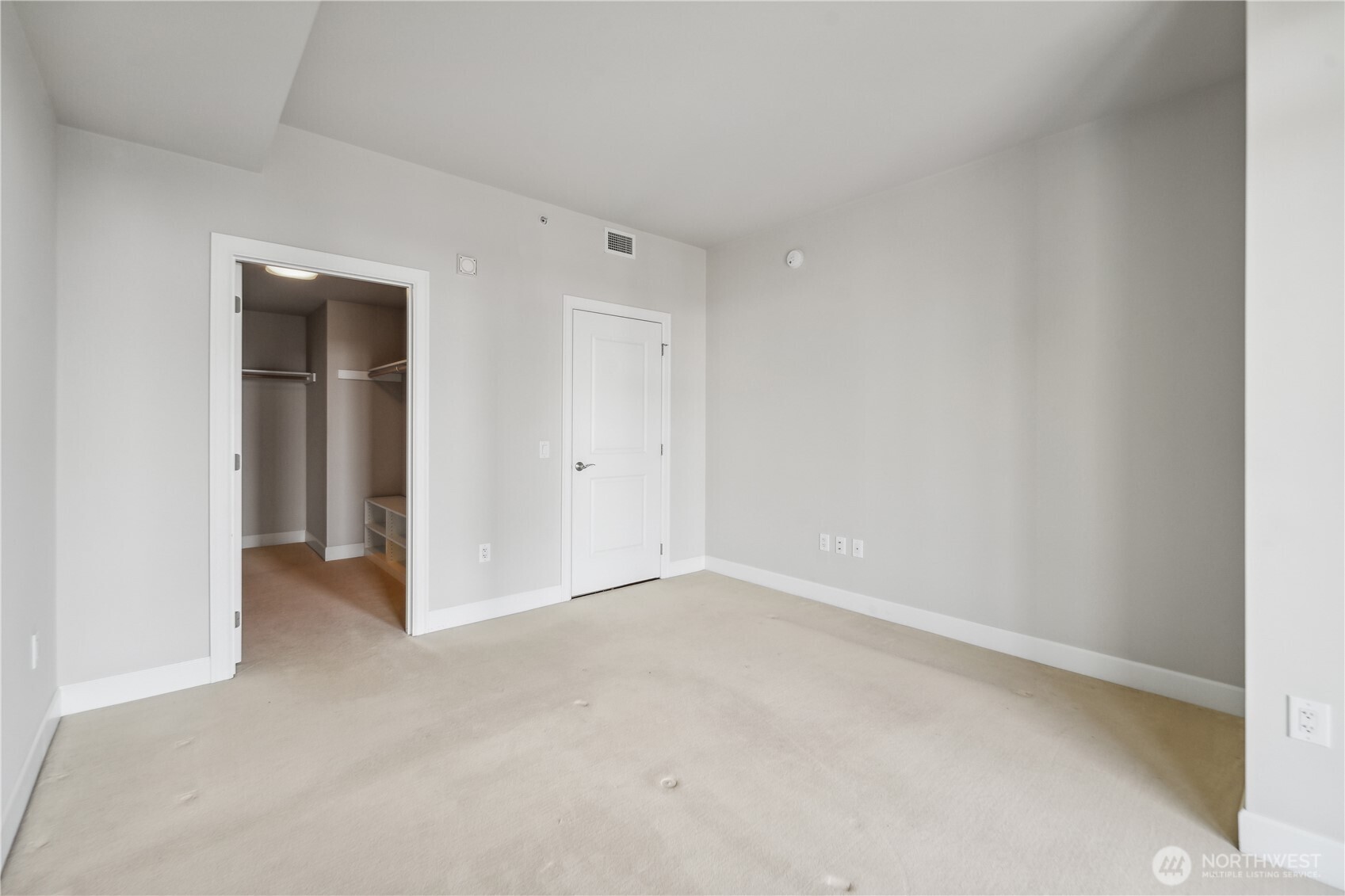 1920 4th Avenue #2301, Seattle, WA 98101