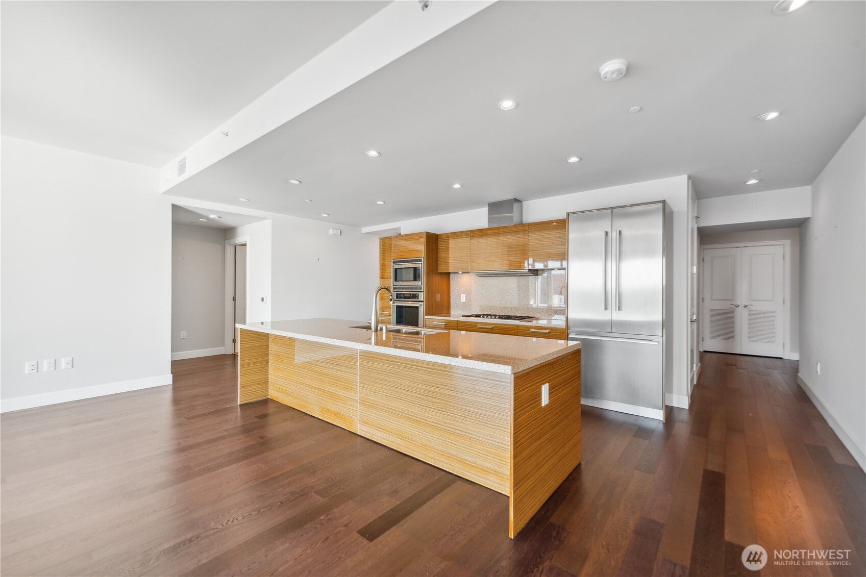 1920 4th Avenue #2301, Seattle, WA 98101