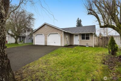 4938 Wilshire Court SE #A & B, Lacey, WA 98503