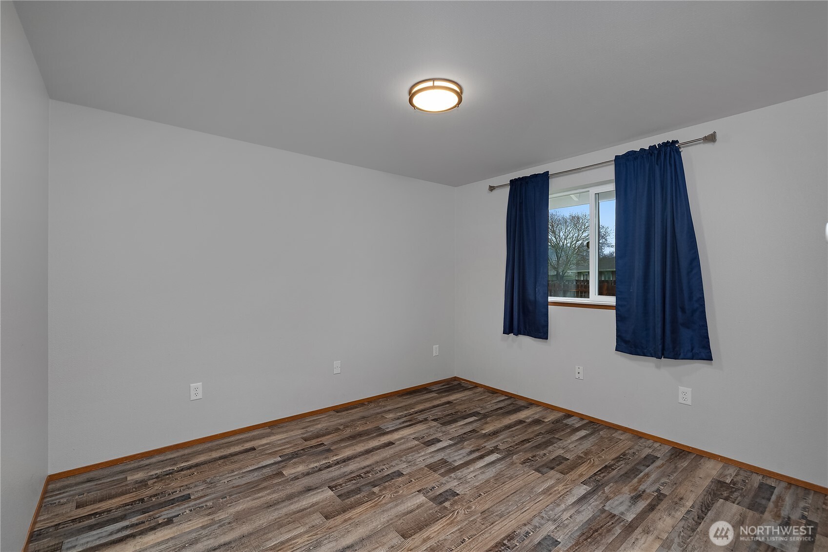 4938 Wilshire Court SE #A & B, Lacey, WA 98503