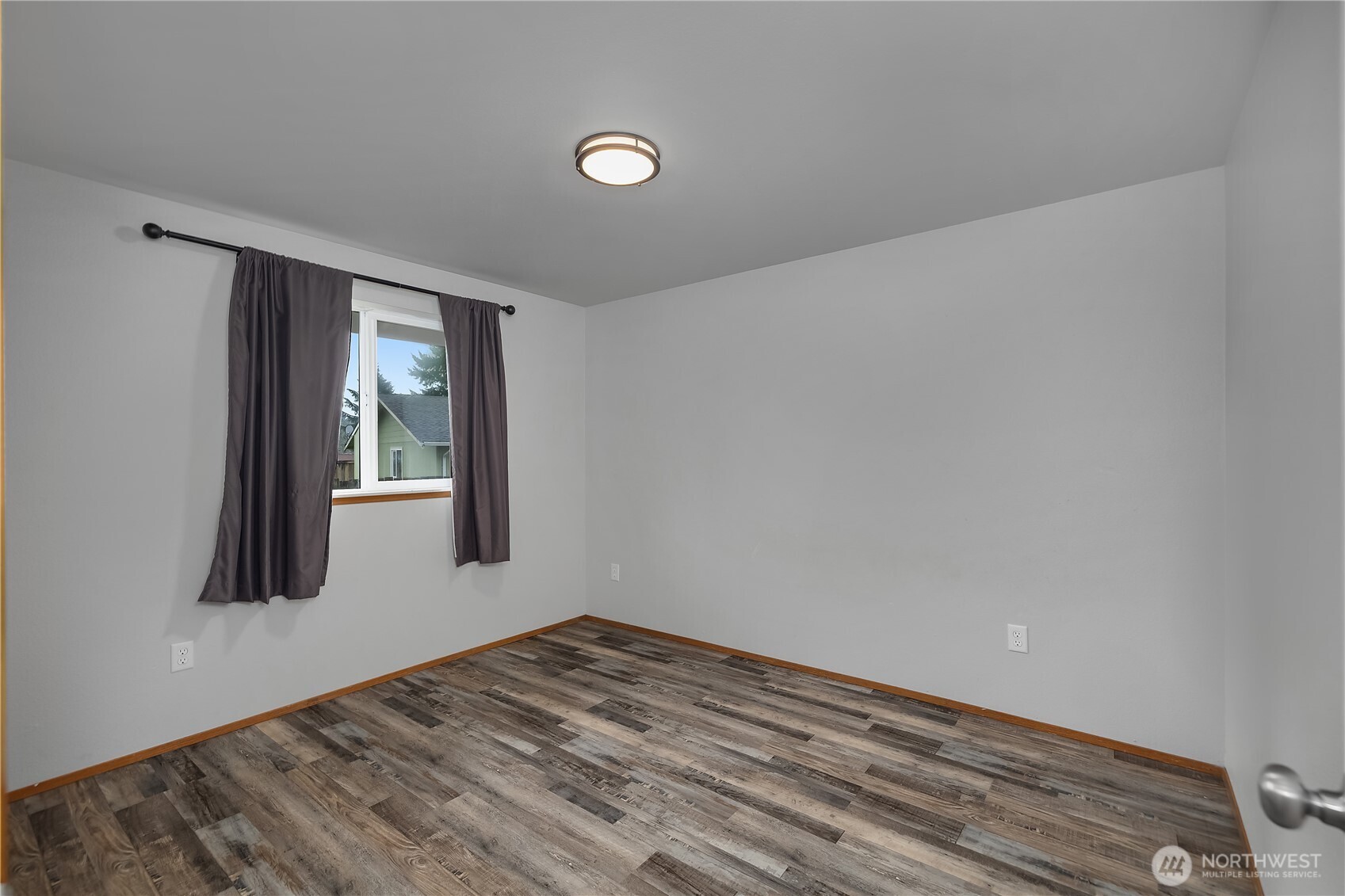 4938 Wilshire Court SE #A & B, Lacey, WA 98503