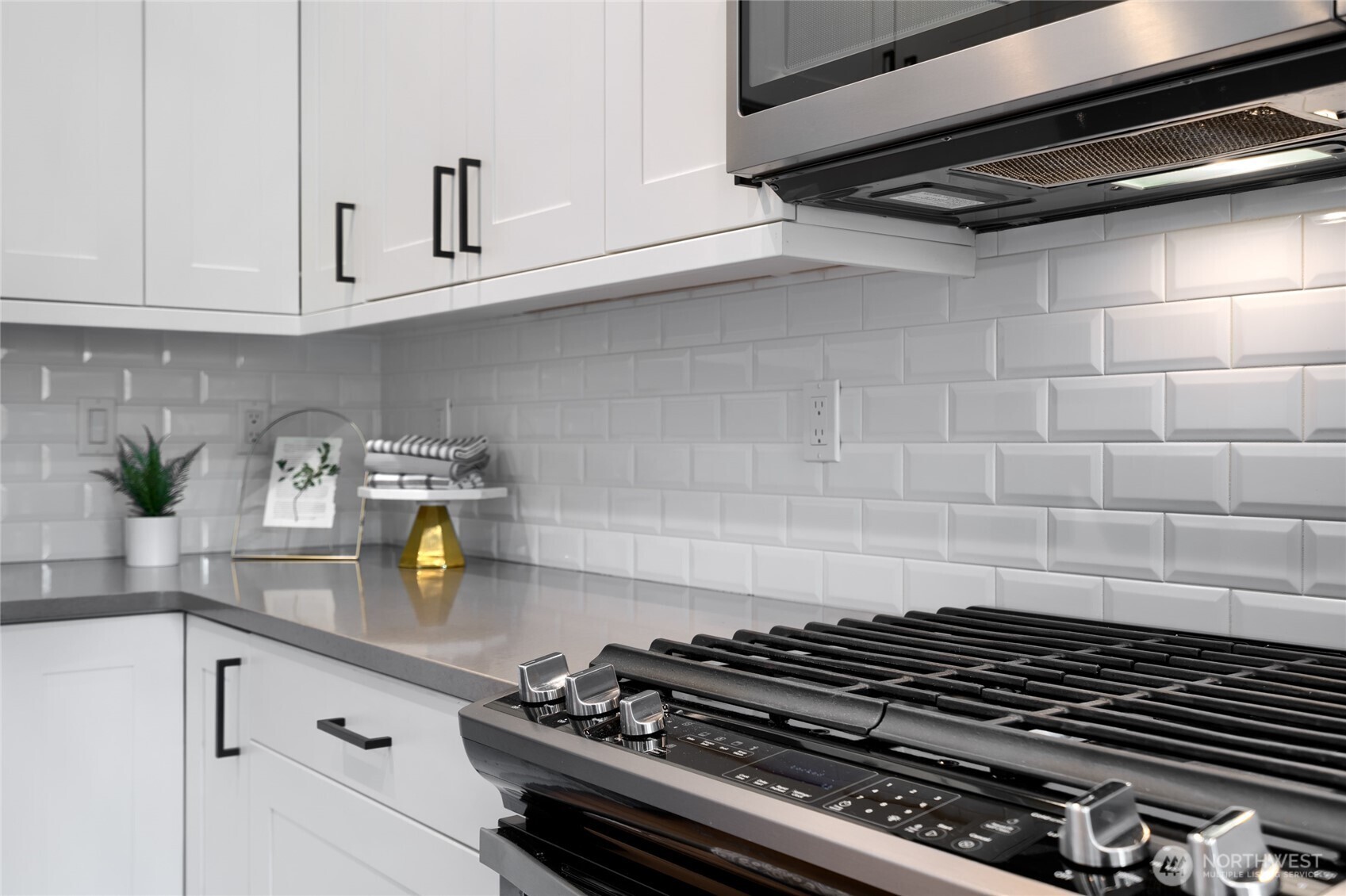 4940 Channel Marker Terrace #4, Anacortes, WA 98221-4490