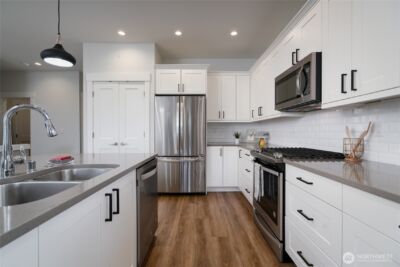 4940 Channel Marker Terrace #4, Anacortes, WA 98221-4490 - Photo 10