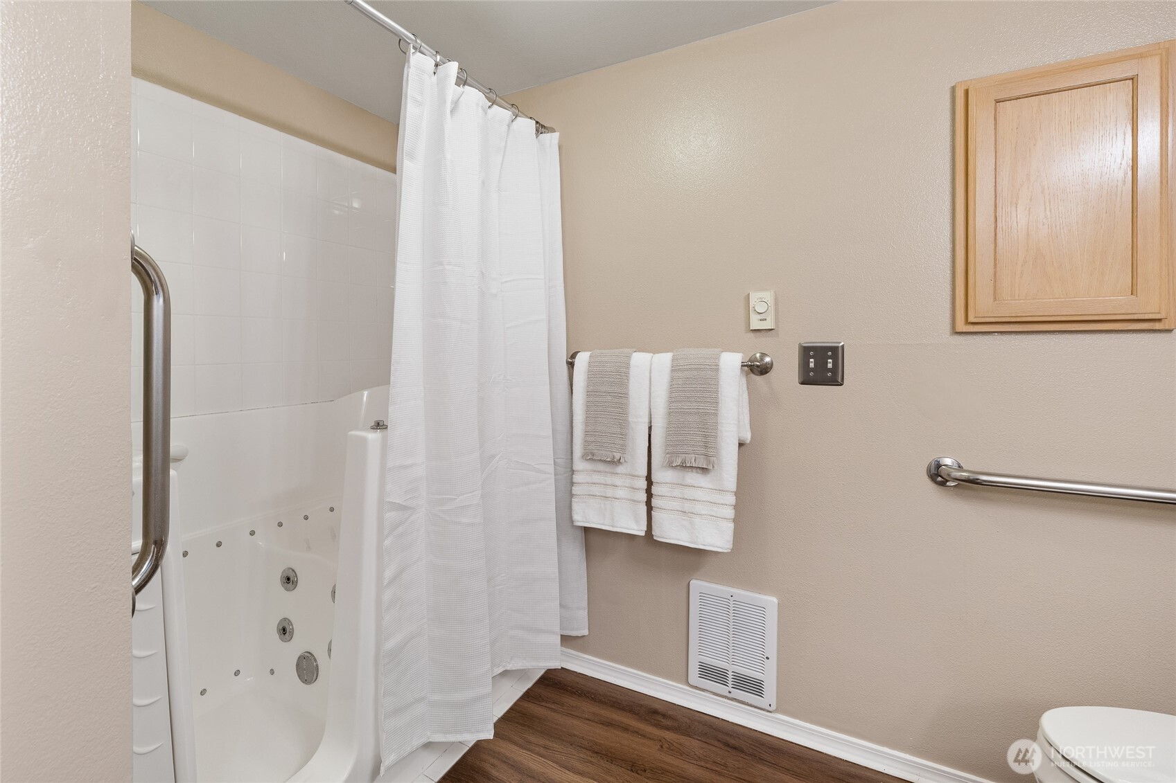 4423 Providence Point Place SE #2628, Issaquah, WA 98029