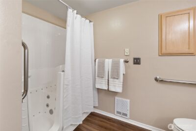 4423 Providence Point Place SE #2628, Issaquah, WA 98029 - Photo 13
