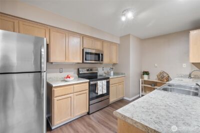 4423 Providence Point Place SE #2628, Issaquah, WA 98029 - Photo 7