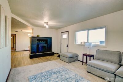 8739 F and S Grade Rd , Sedro Woolley, WA 98284