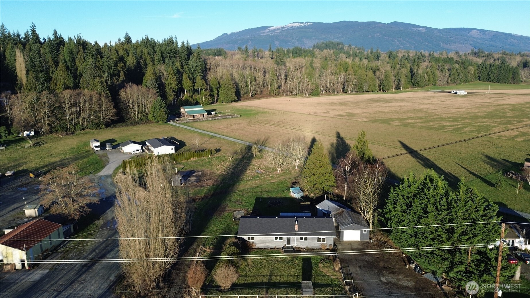 8739 F and S Grade Rd , Sedro Woolley, WA 98284
