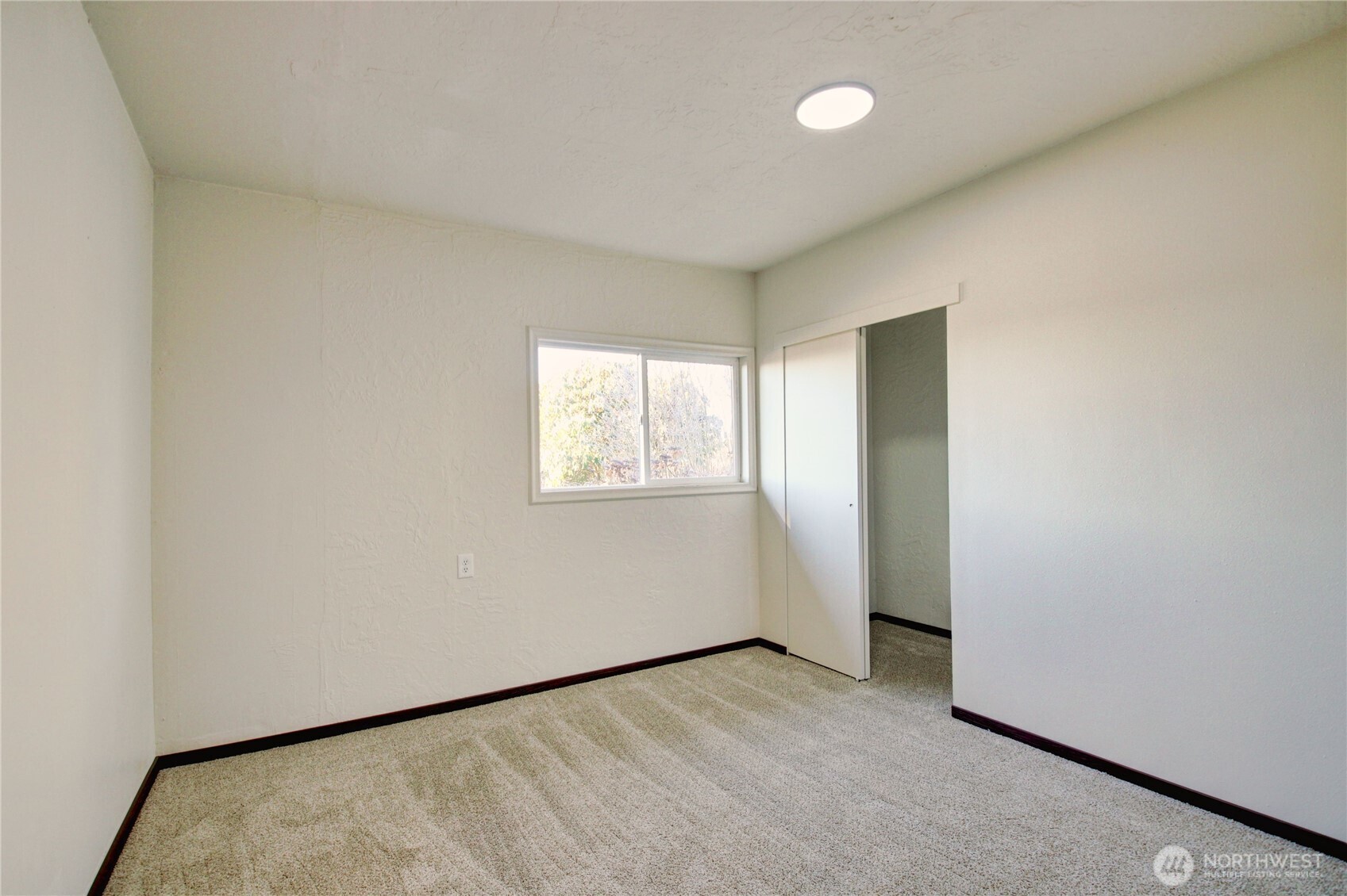 8739 F and S Grade Rd , Sedro Woolley, WA 98284