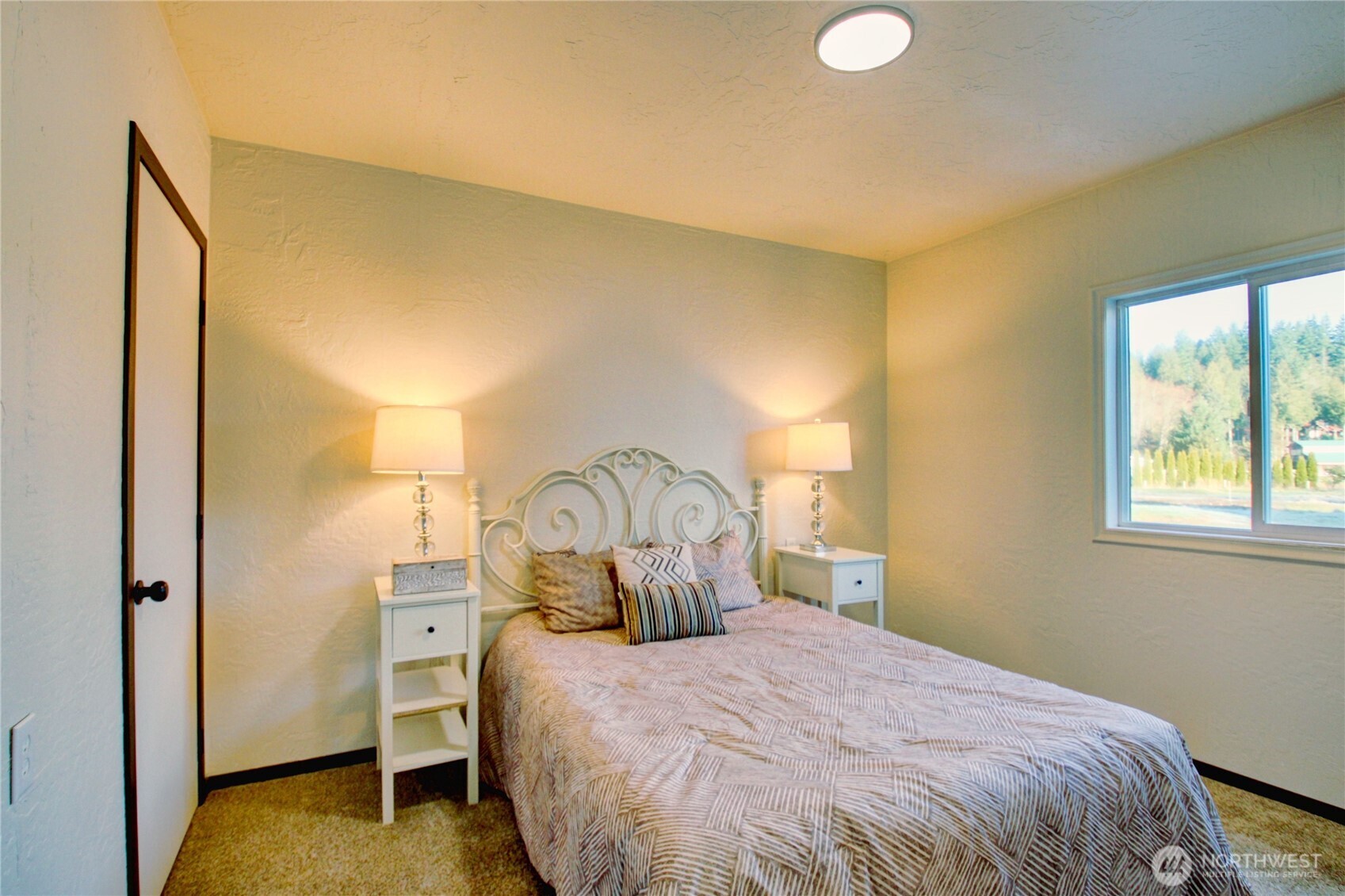 8739 F and S Grade Rd , Sedro Woolley, WA 98284