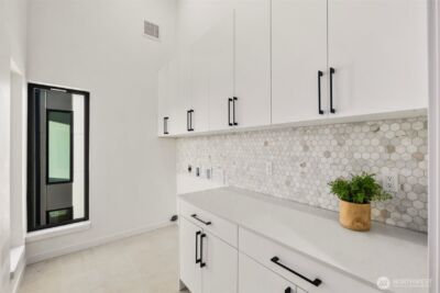 5246 23rd Avenue SW, Seattle, WA 98106 - Photo 17