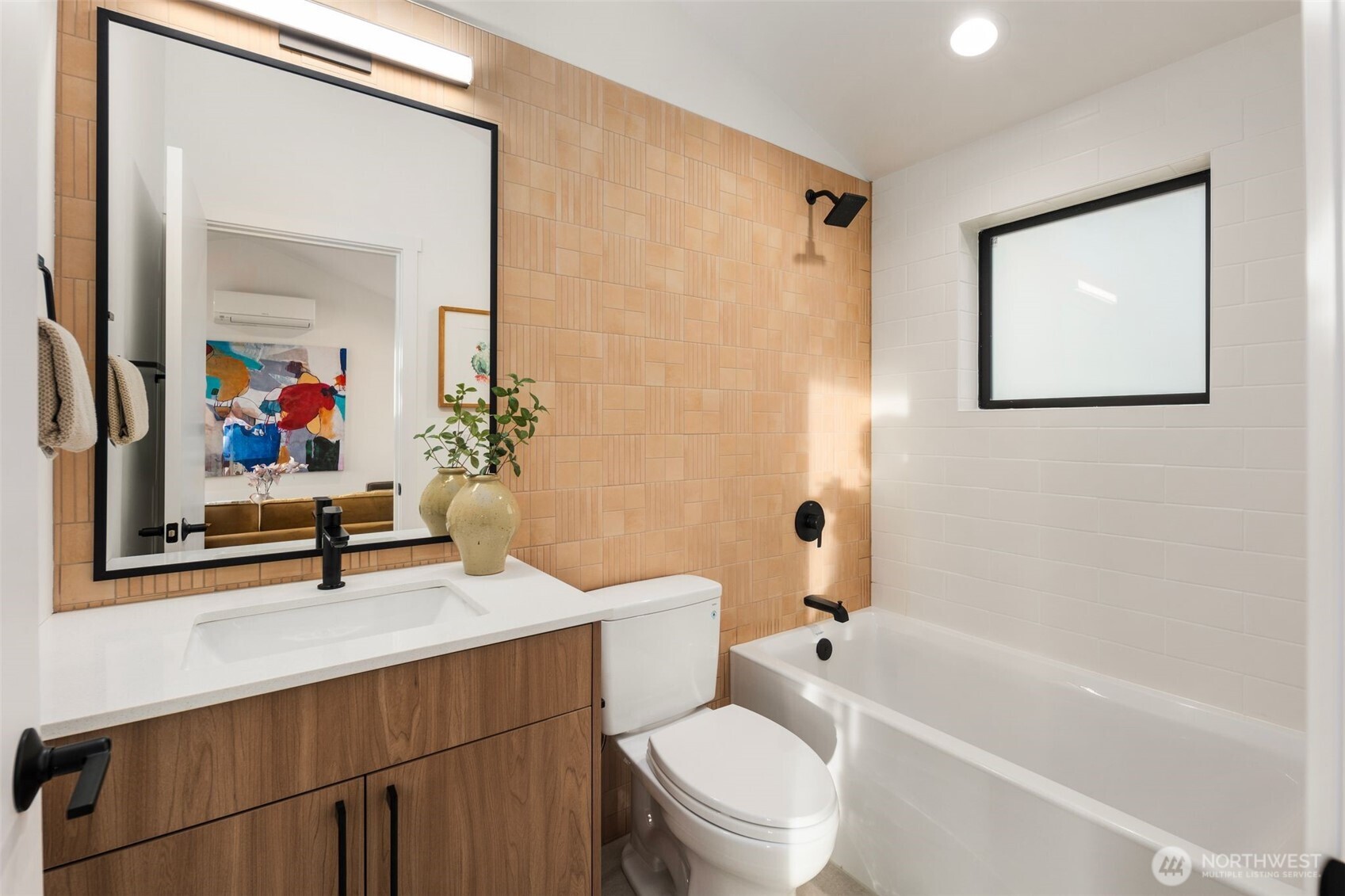 5246 23rd Avenue SW, Seattle, WA 98106