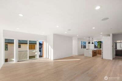 5246 23rd Avenue SW, Seattle, WA 98106 - Photo 6