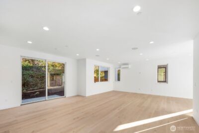 5246 23rd Avenue SW, Seattle, WA 98106 - Photo 7