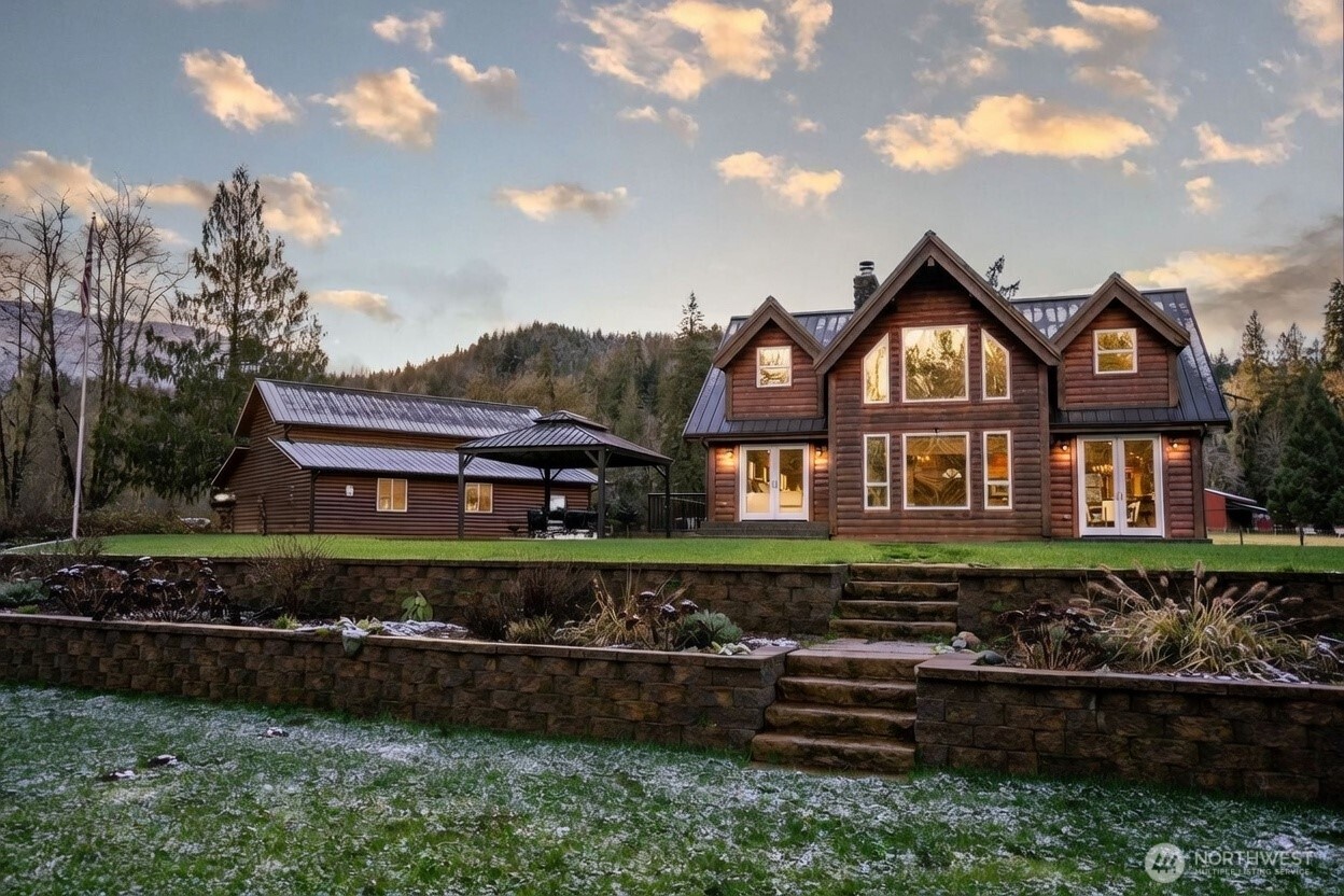 50074 Concrete Sauk Valley Road , Concrete, WA 98237