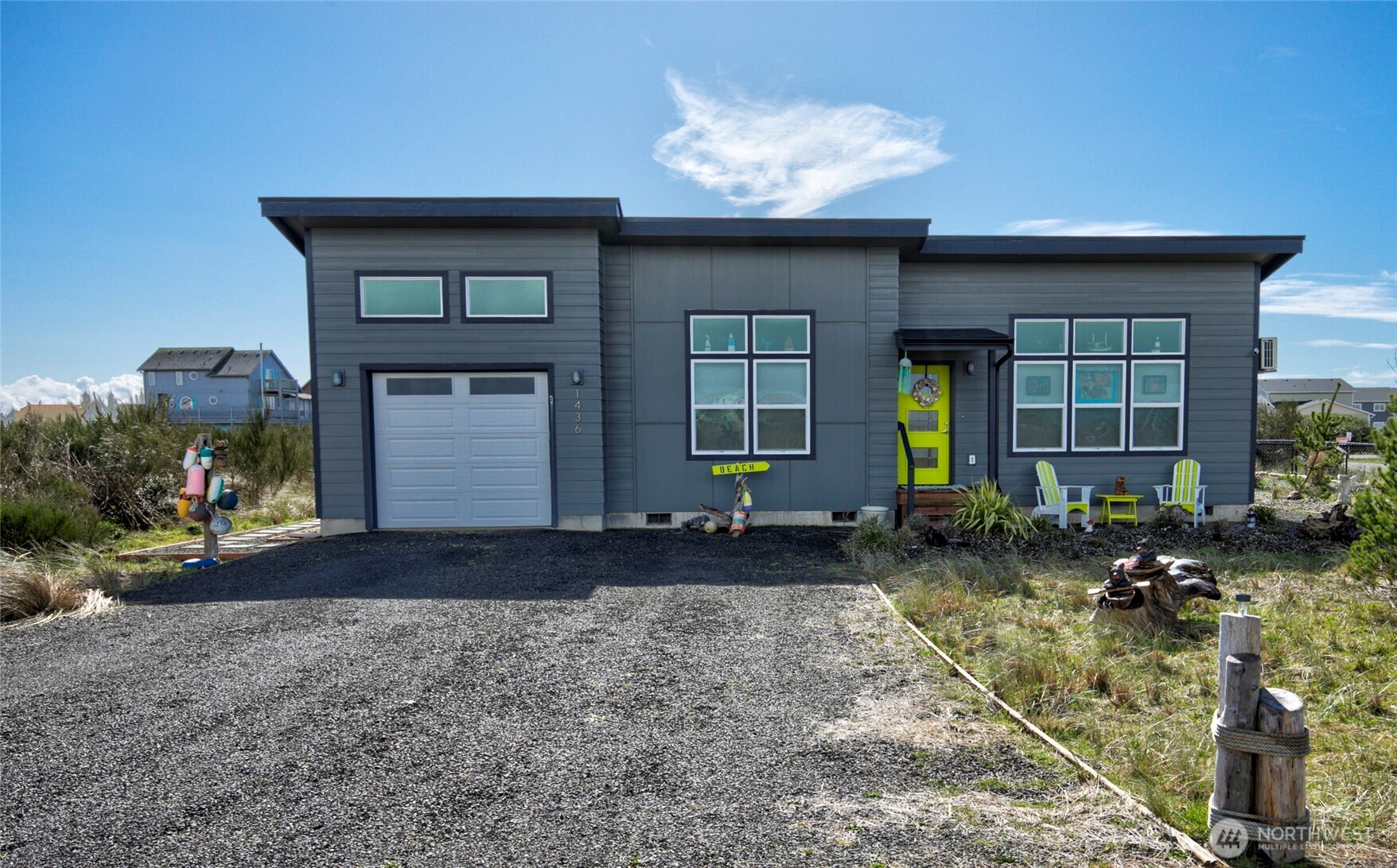 1436 Sand Pebble Avenue SW, Ocean Shores, WA 98569