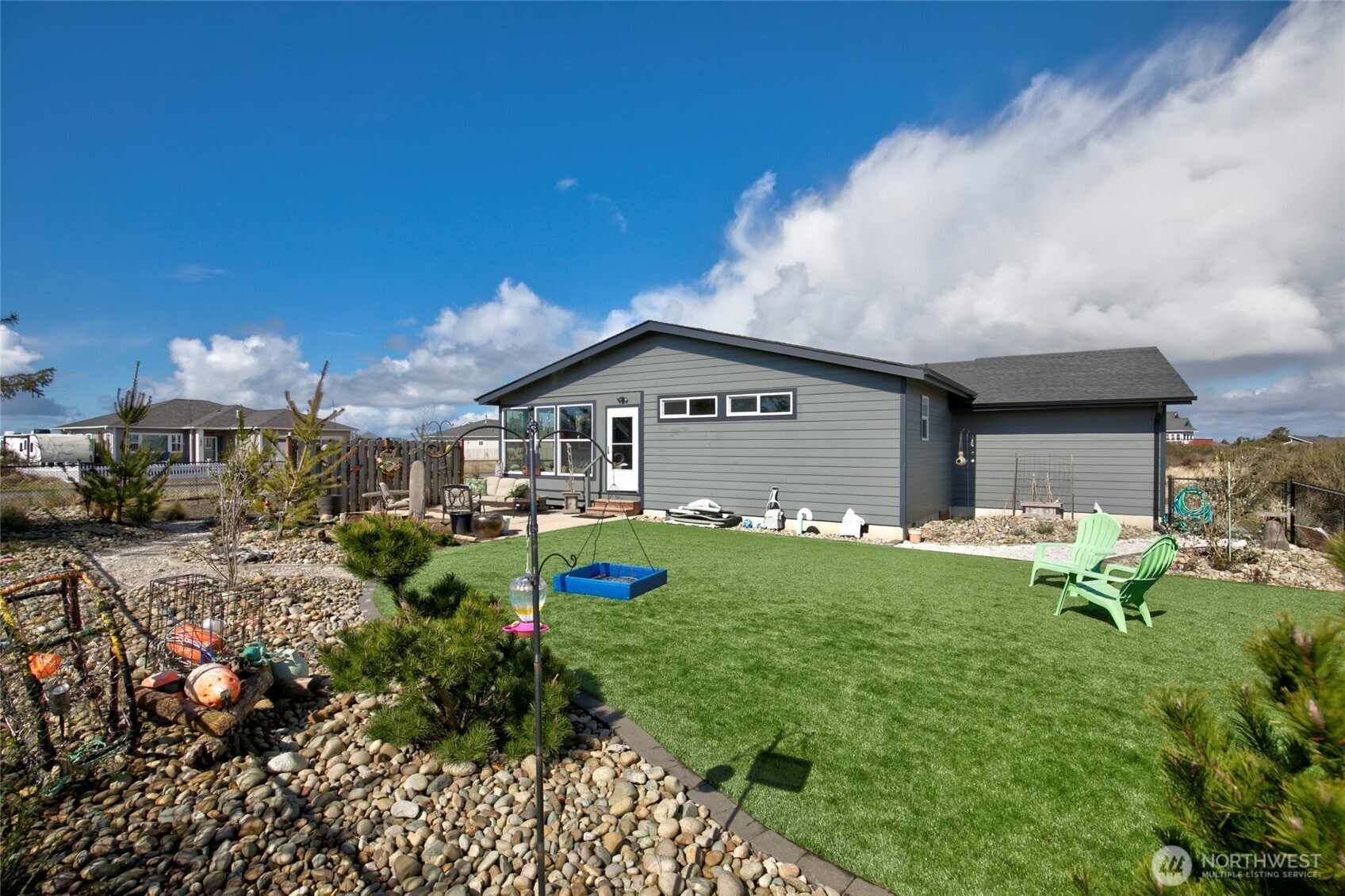 1436 Sand Pebble Avenue SW, Ocean Shores, WA 98569